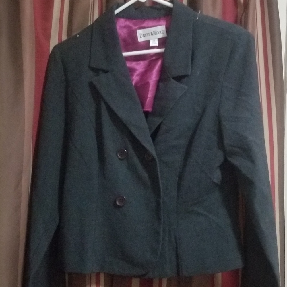 Jacket. Womens.